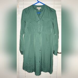 Motherhood Maternity Women's Dress Size M Green Long Sleeve V Neck Polyester